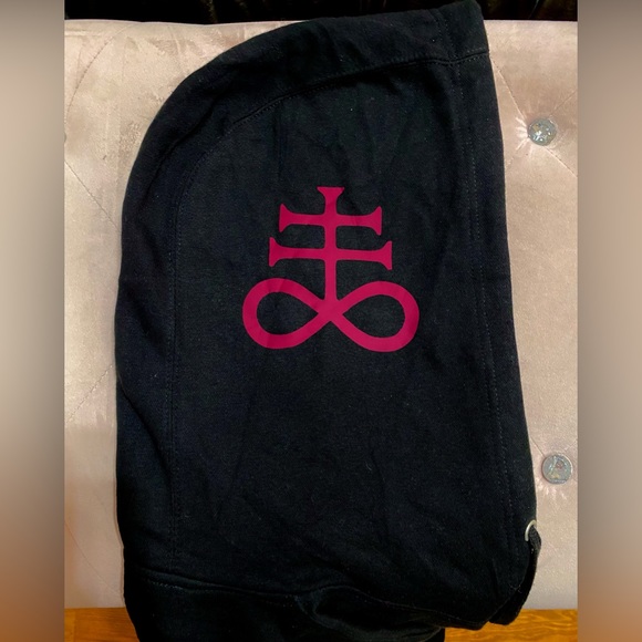 Unisex Black & Deep Red Baphomet Satanic Hoodie💀 Size XL - Picture 11 of 15